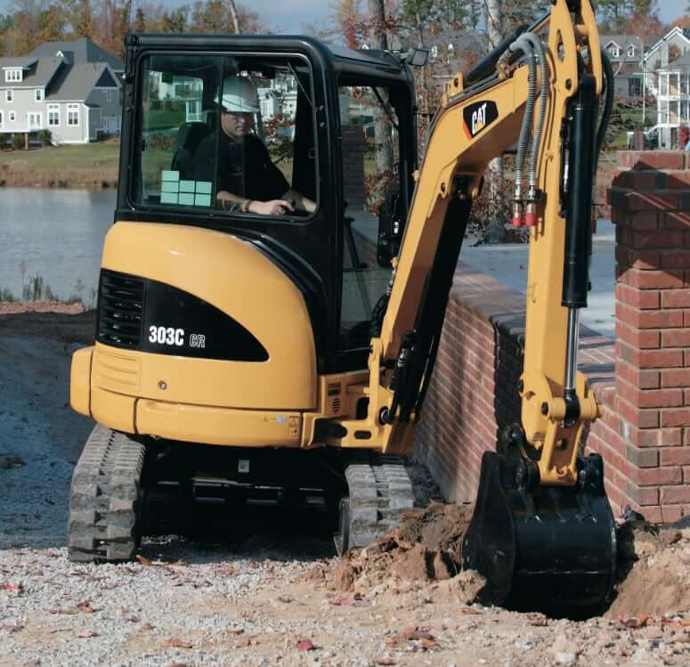 ТТХ мини-экскаватора Caterpillar 303C CR