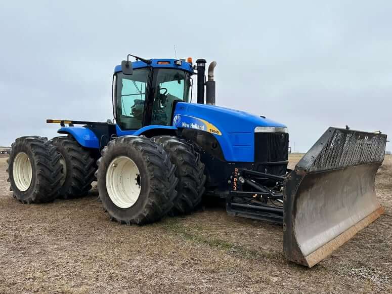 Технические характеристики New Holland T9040
