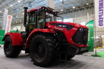 Новый трактор КИРОВЕЦ К-7М с автопилотом Cognitive Agro Pilot