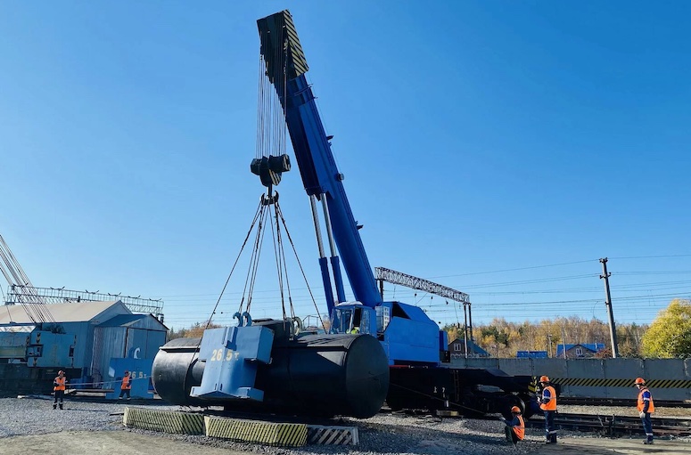 Самый мощный в России железнодорожный кран ФМ 150У грузоподъемностью 200 тонн
